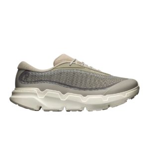 On Cloudsoma Hike Brume Ghost Boots